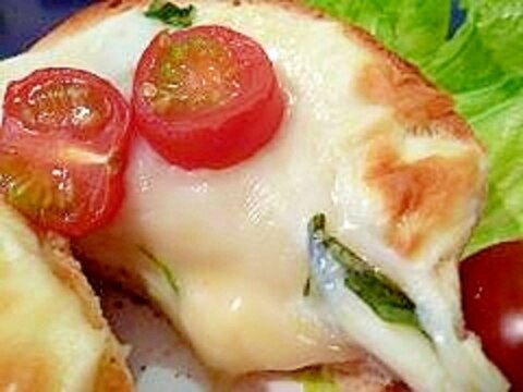 超～簡単・プチトマト＆モッツァレラのチーズトースト